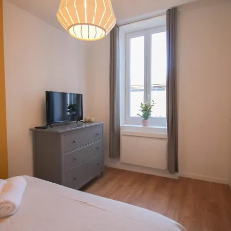 Lille Centre - Nice And Functional Ap. 2Bdrm Exterior photo